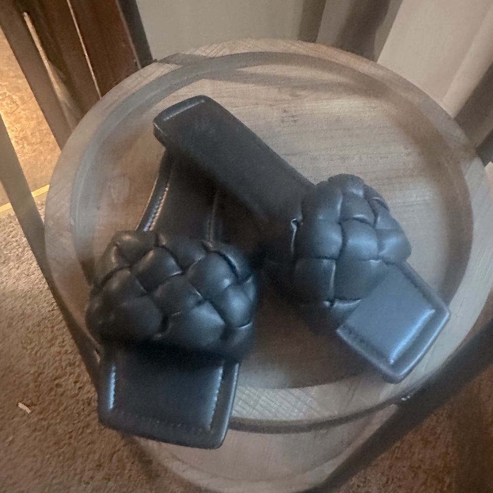 Black sandals